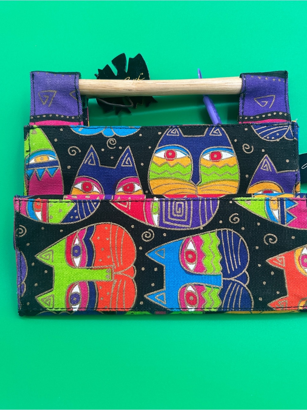 #1 Laurel Burch Black Multicolor Cat Clutch with Wooden Handle